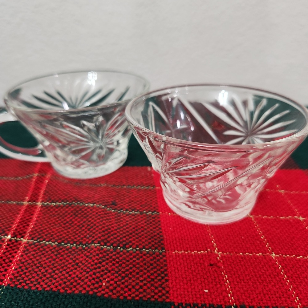 Anchor Hocking Early American Prescut Star of David punch glasses‎